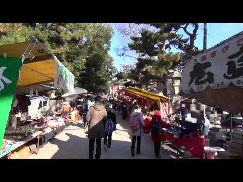 北野天満宮　終い天神編 左右に並んだ屋台　2013年12月25日　kitanotenmangu