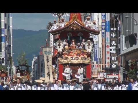 都大路に極彩色の祭列 祇園祭「山鉾巡行」